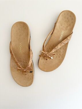 Vionic Tan Cork Thong Bella II sandals